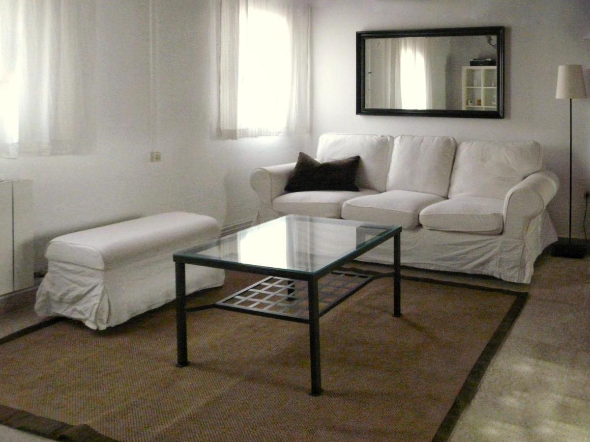 Casa Las Vinas Fuentiduena 外观 照片